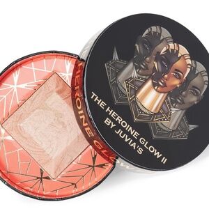 Juvia's Place "The Heroine Glow II" highlighter